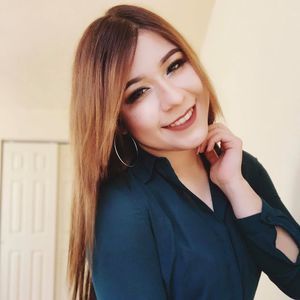 Meet your Posher, Odalys